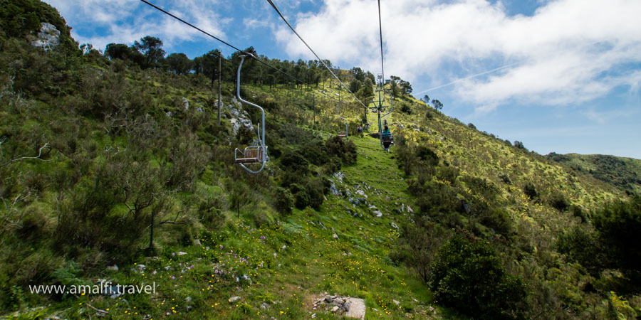 Télésiège pour le Monte Solaro, Anacapri, île de Capri, Italie