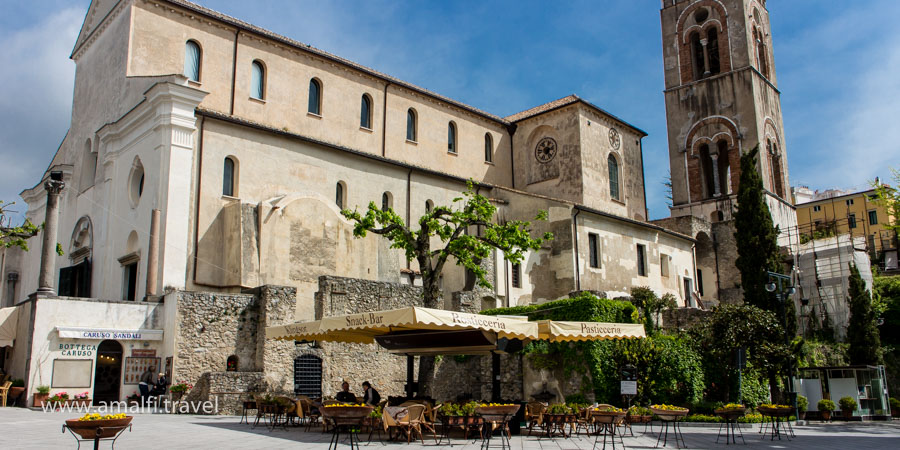 Katedra i centralny plac miasta, Ravello, Włochy